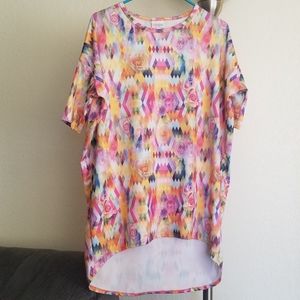 Lularoe Geometric Rose Tunic